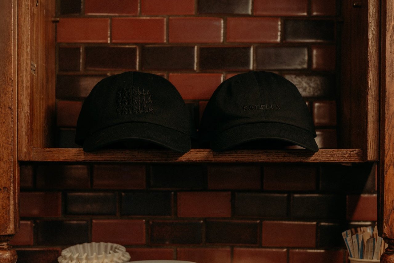 SATELLA CAP